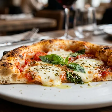 Instagram-Beitrag Pizza Margherita: Social Media Marketing für Restaurants